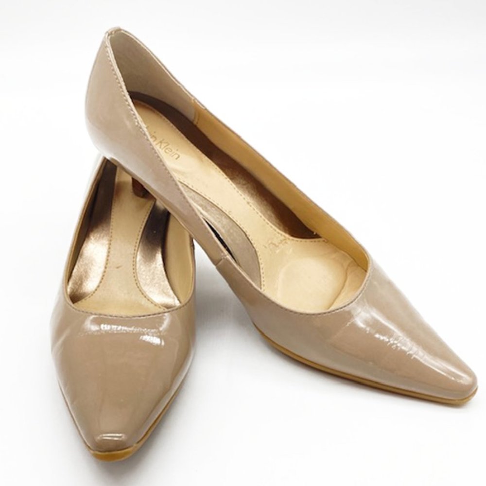 CALVIN KLEIN Diema Nude Kitten Heels (Pre-Owned)